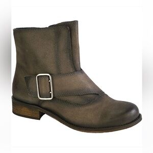 Unity Of Diversity Lugano Ankle Boot Size 39